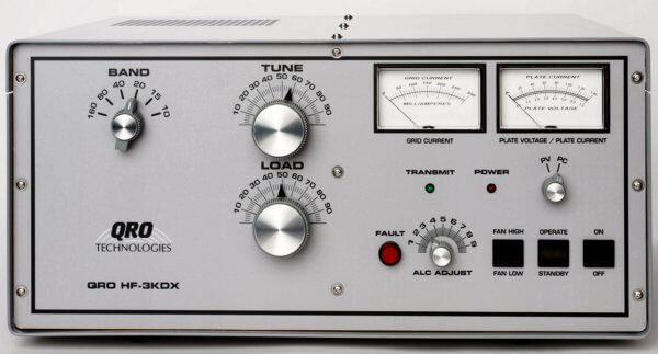 Amplificateur RF pour bandes radioamateur de QROtec.com