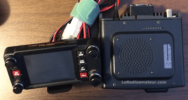 Émetteur-récepteur VHF-UHF FTM-400XD